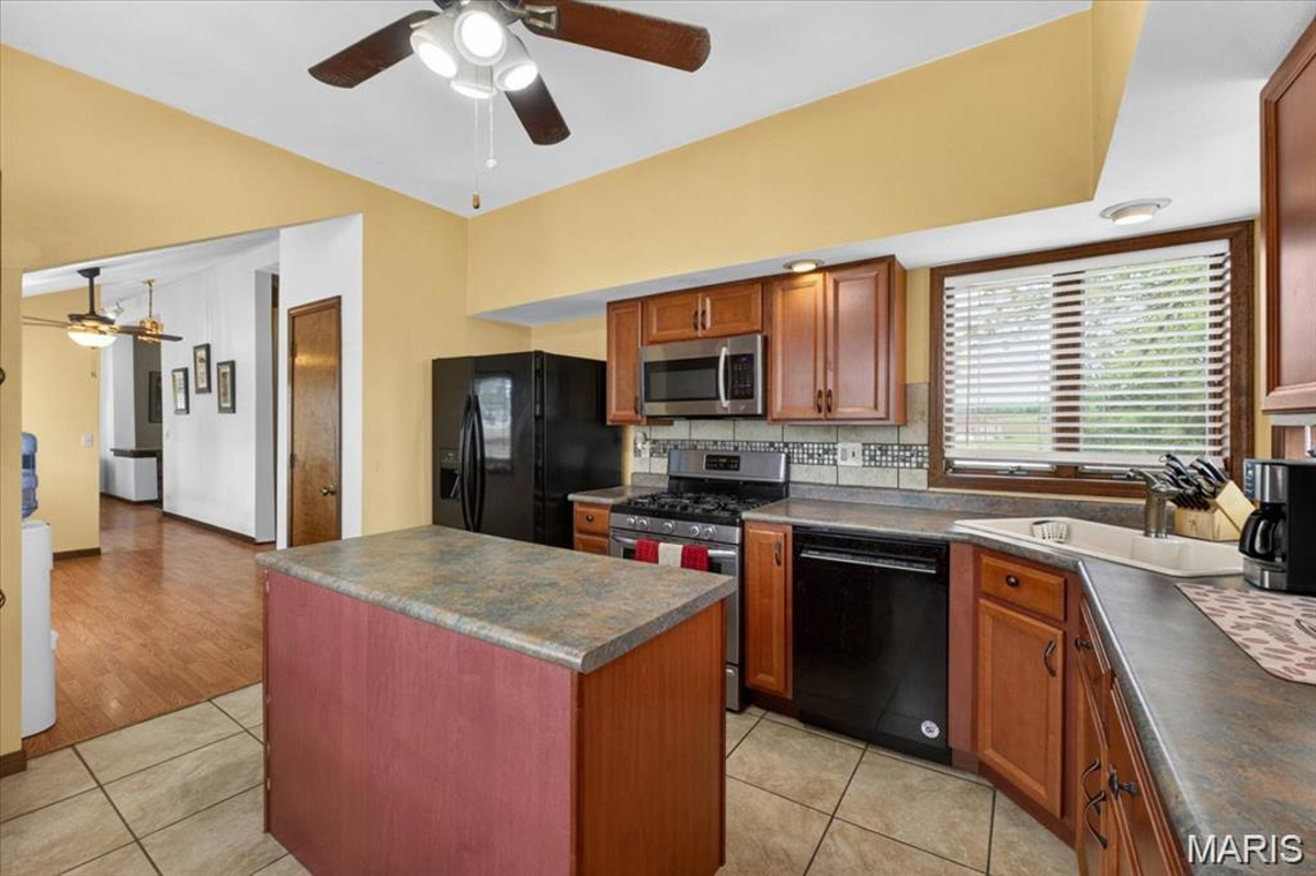 Featured Listing Image 9