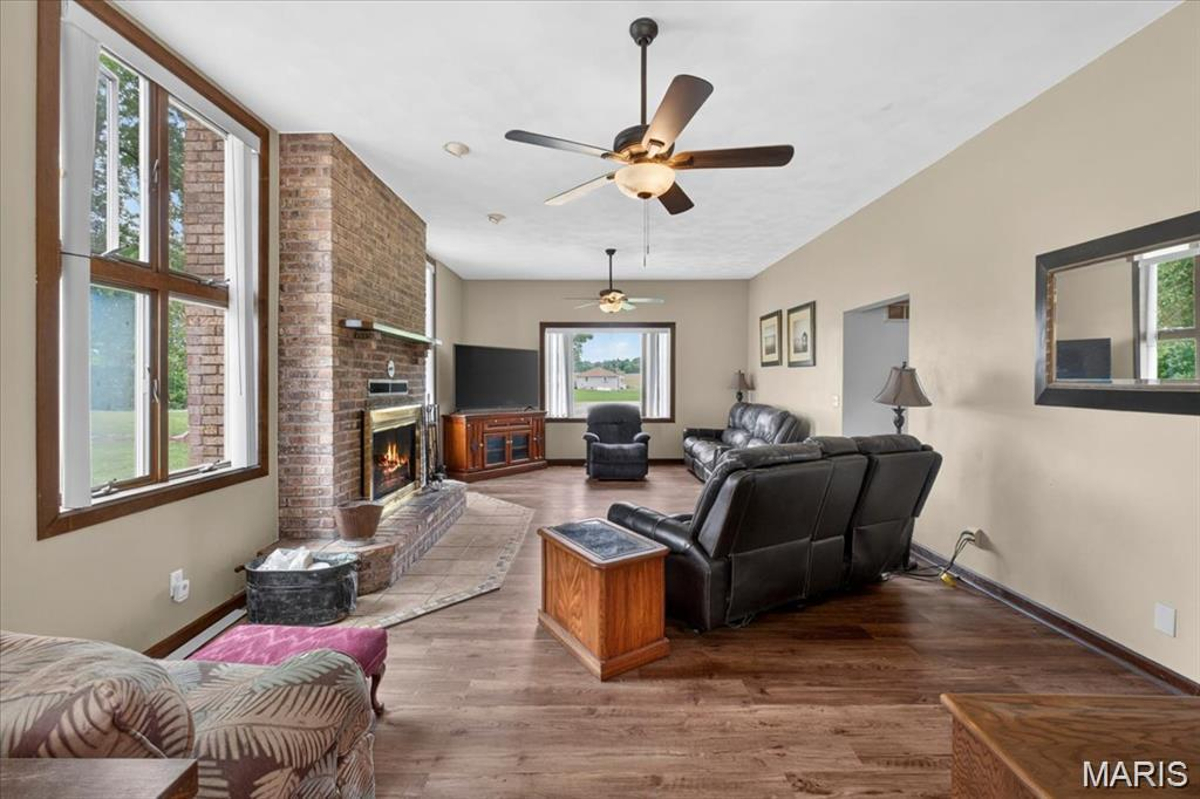 Featured Listing Image 5