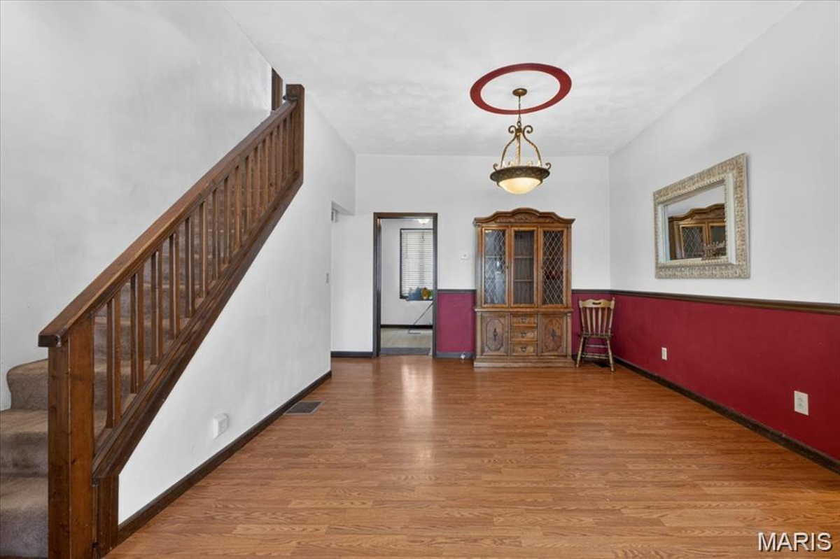 Featured Listing Image 12