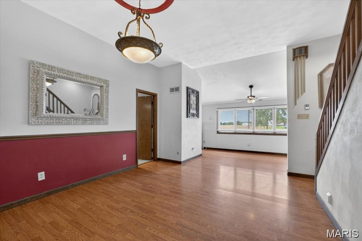 Featured Listing Image 13