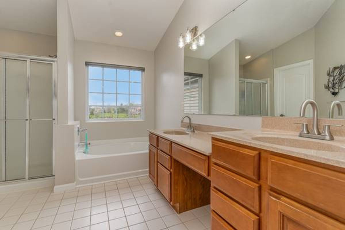 Featured Listing Image 12