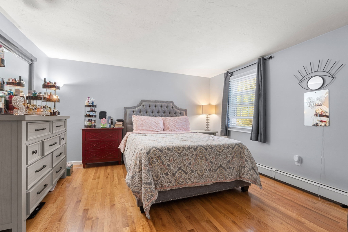Featured Listing Image 23