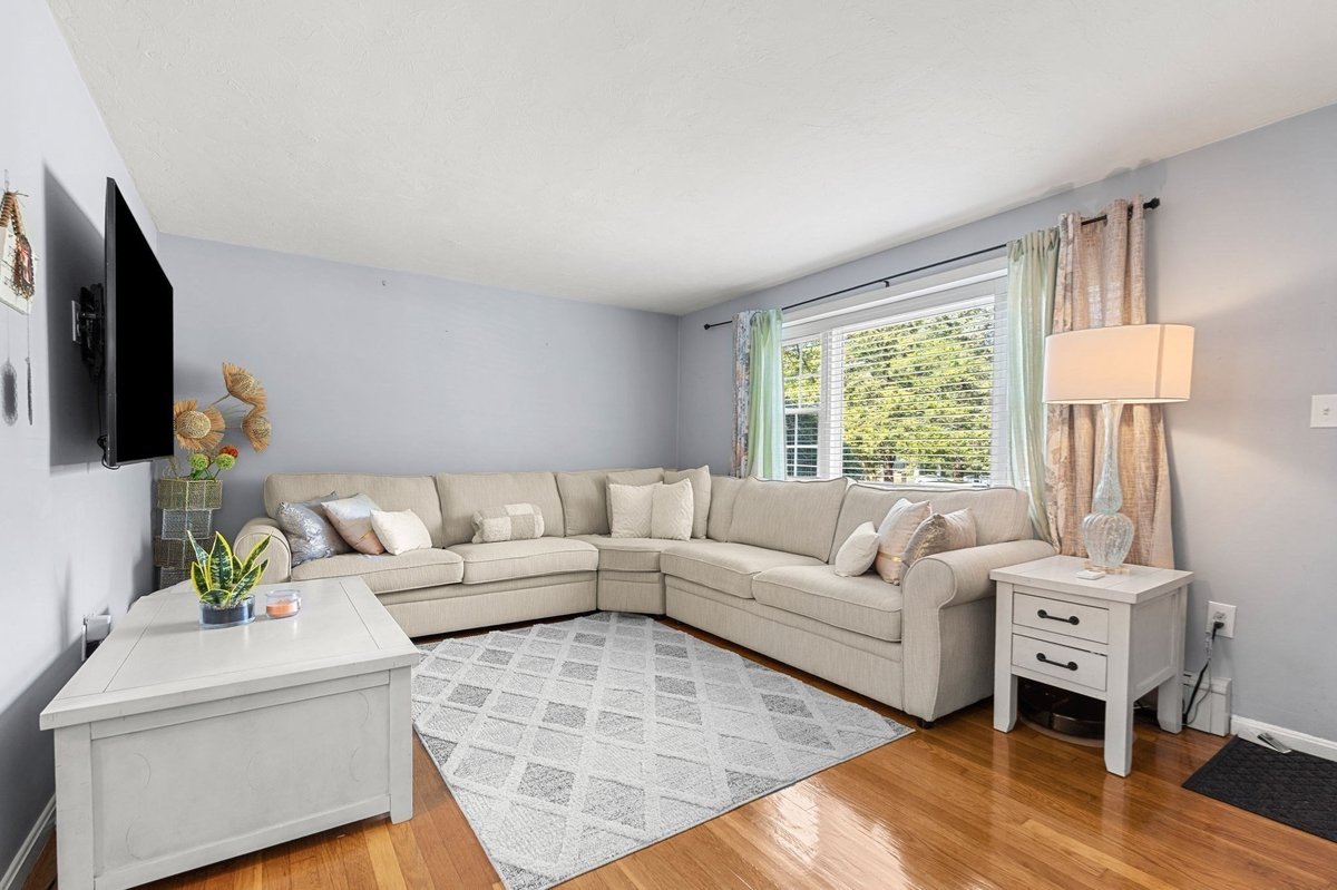 Featured Listing Image 5