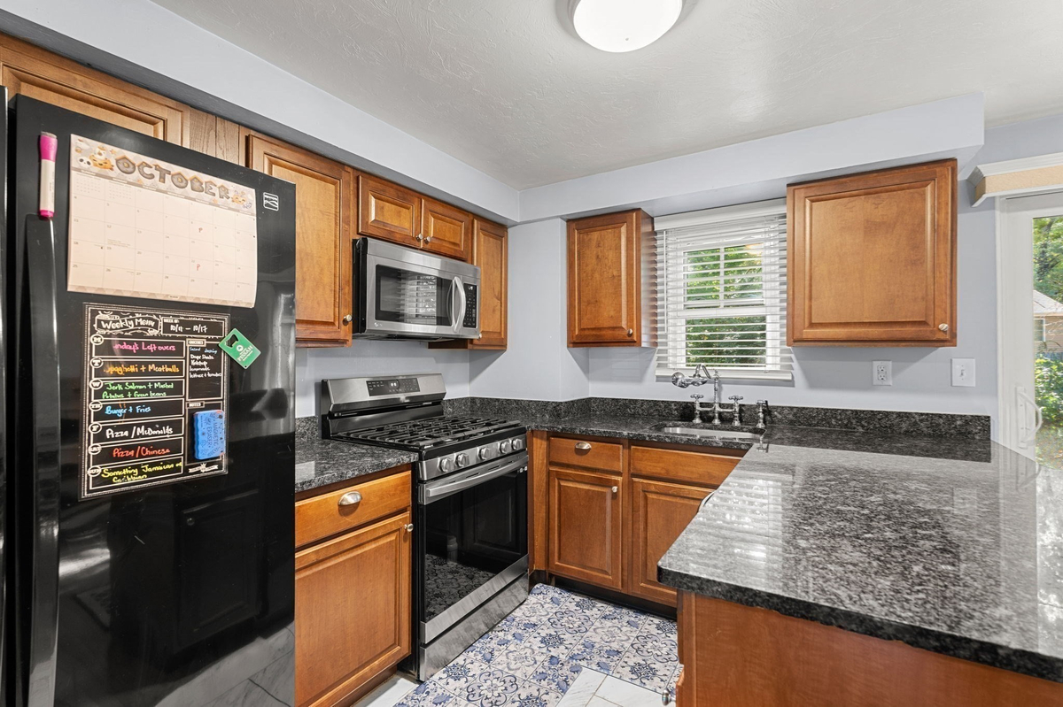 Featured Listing Image 9