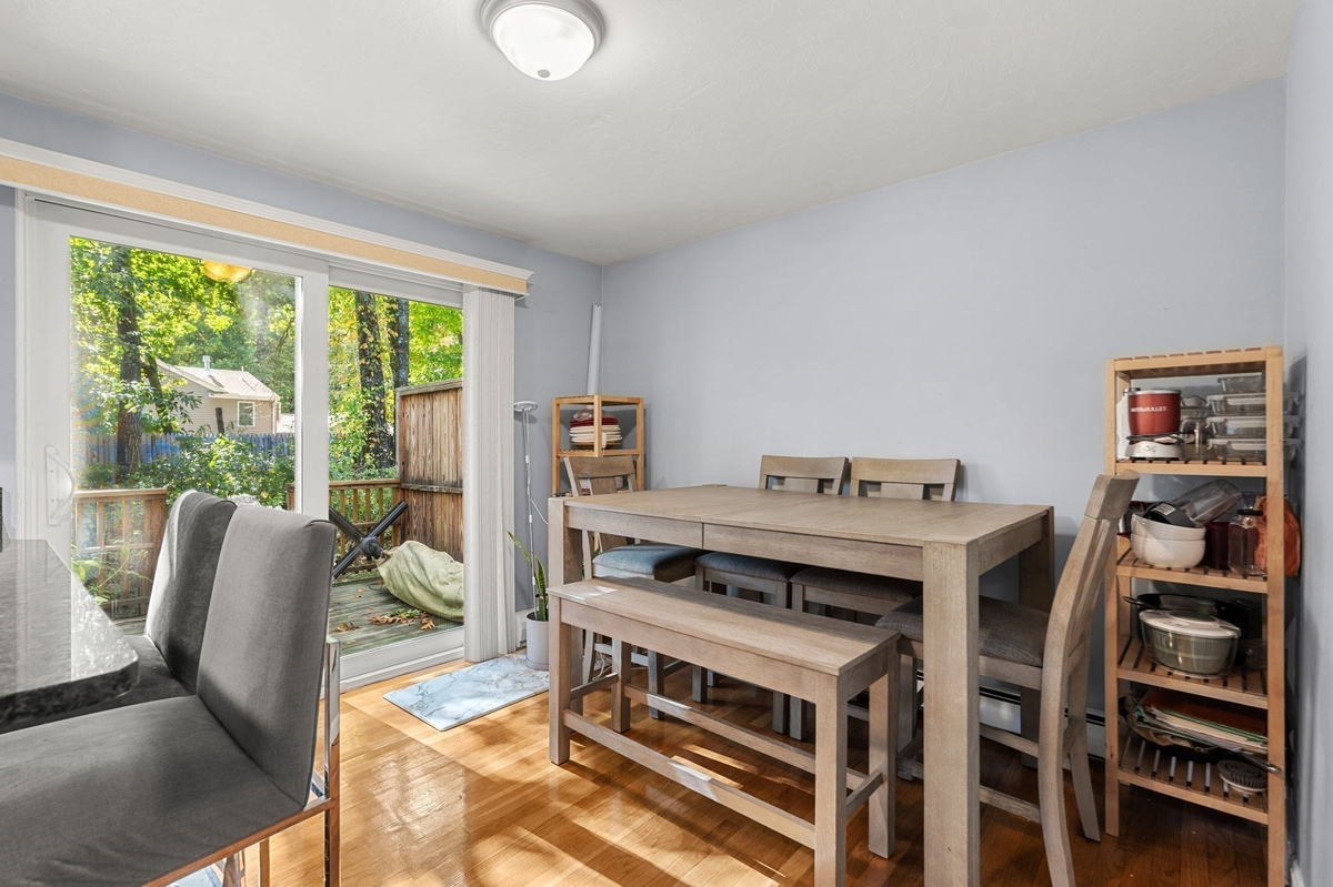 Featured Listing Image 11