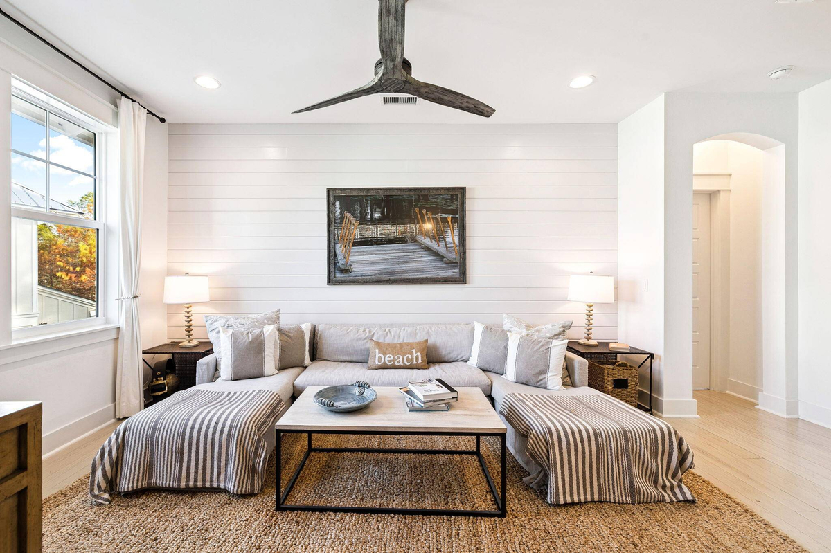 Featured Listing Image 27