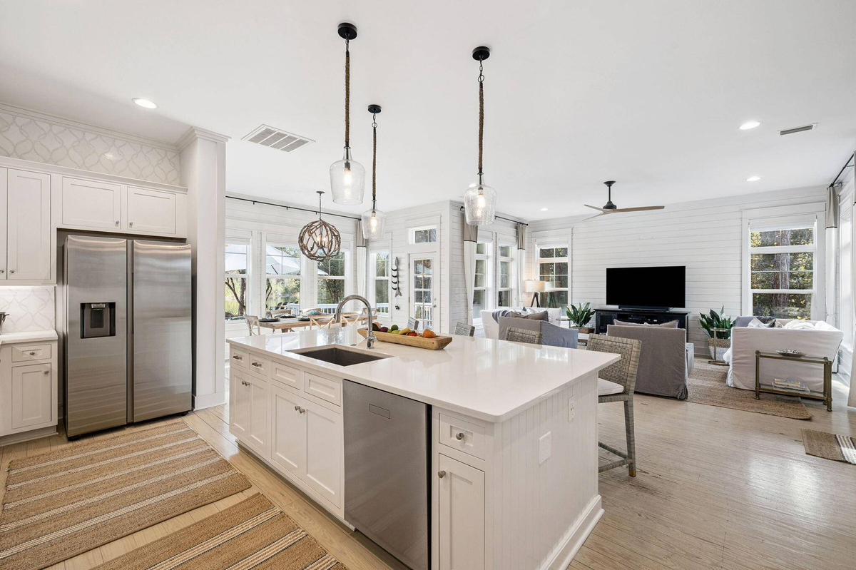 Featured Listing Image 10