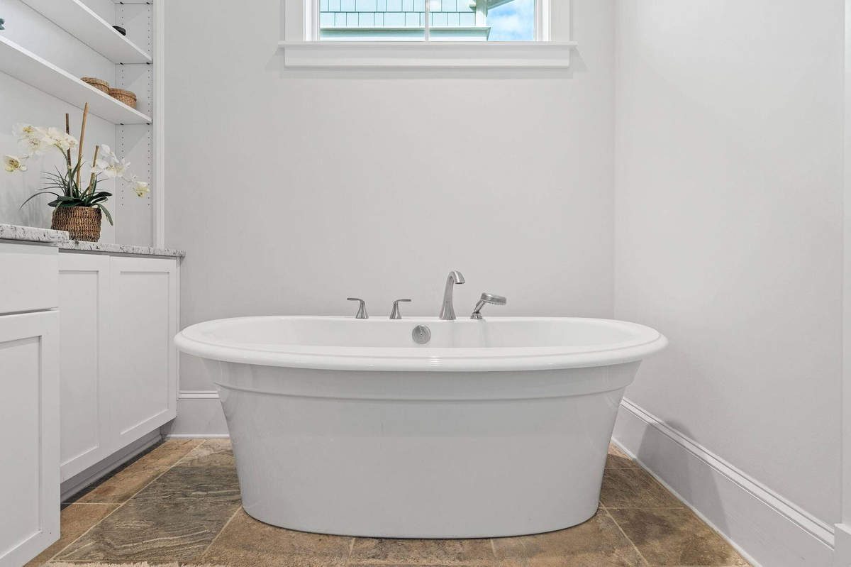 Featured Listing Image 35