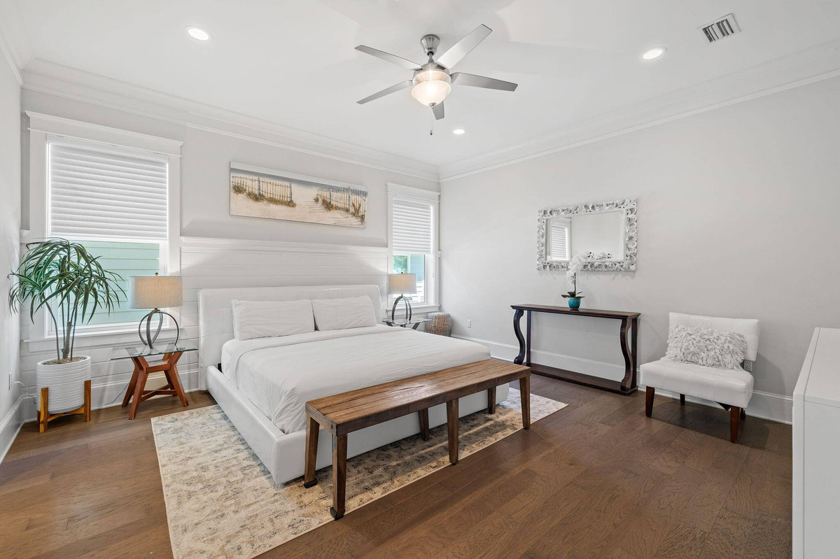 Featured Listing Image 29