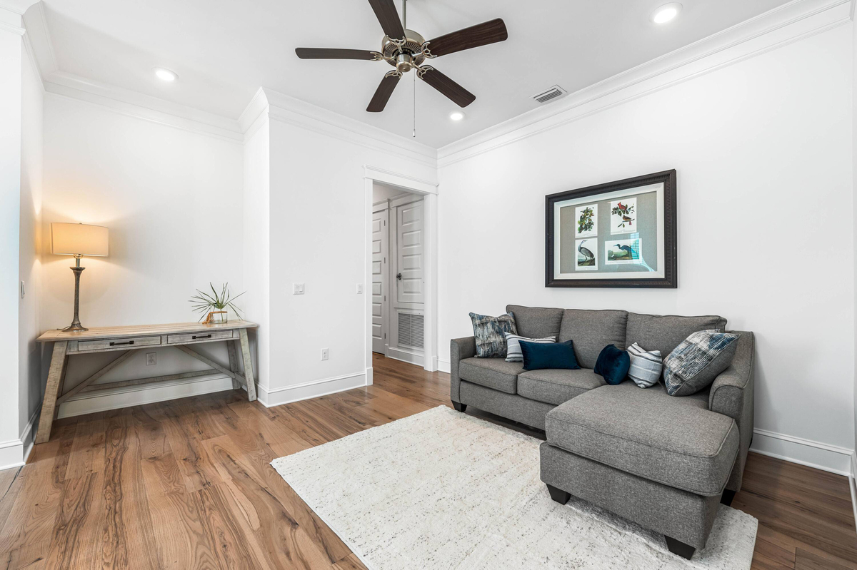 Featured Listing Image 34