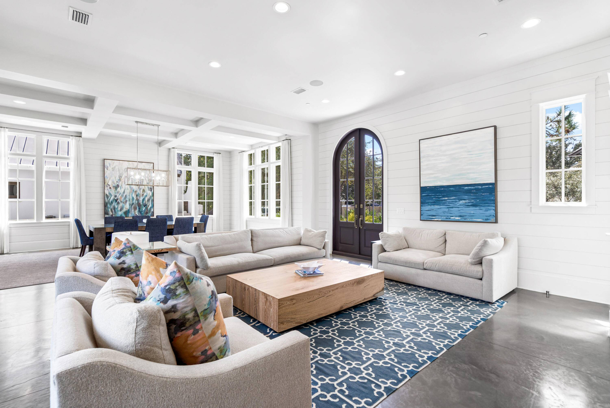 Featured Listing Image 11