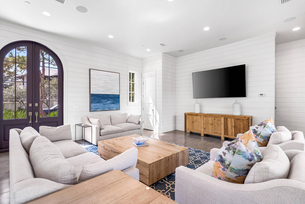 Featured Listing Image 12