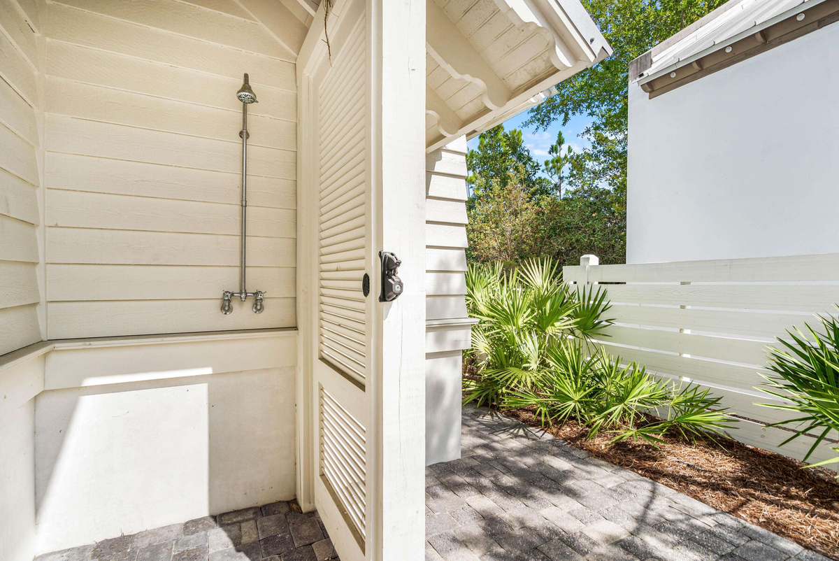 Featured Listing Image 32