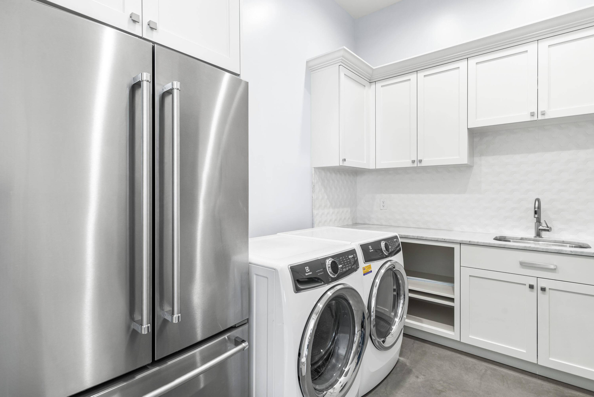 Featured Listing Image 33