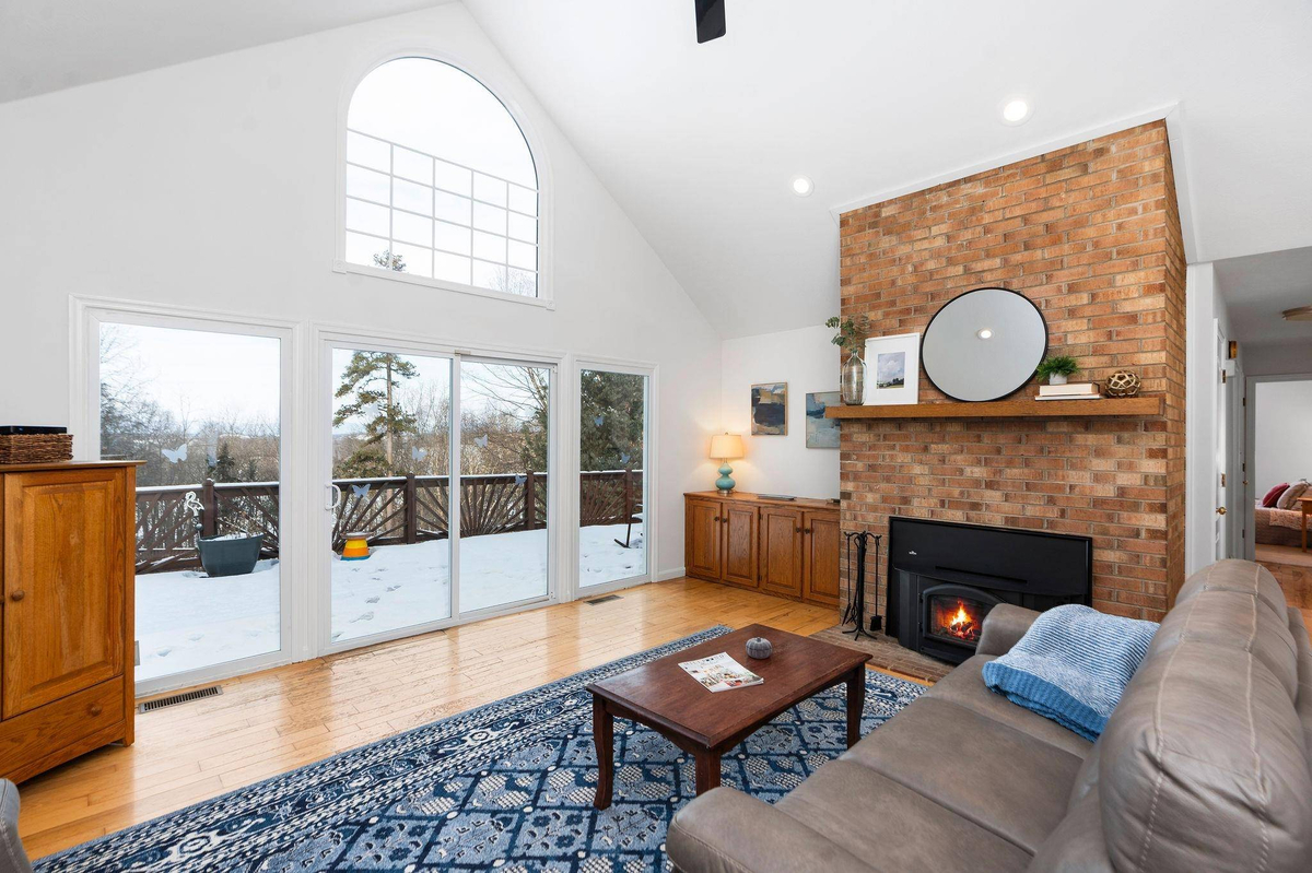 Featured Listing Image 5