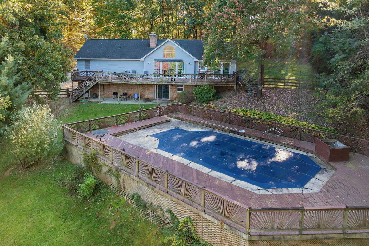 Featured Listing Image 64