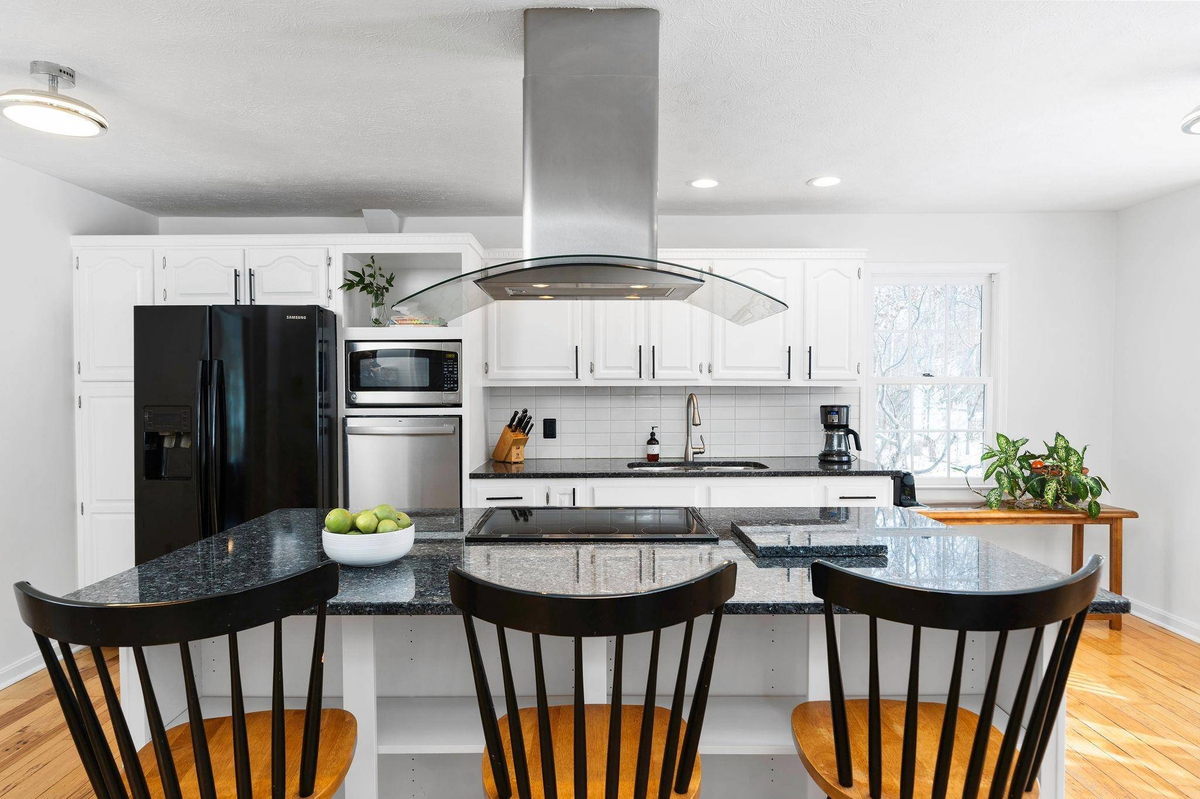Featured Listing Image 20