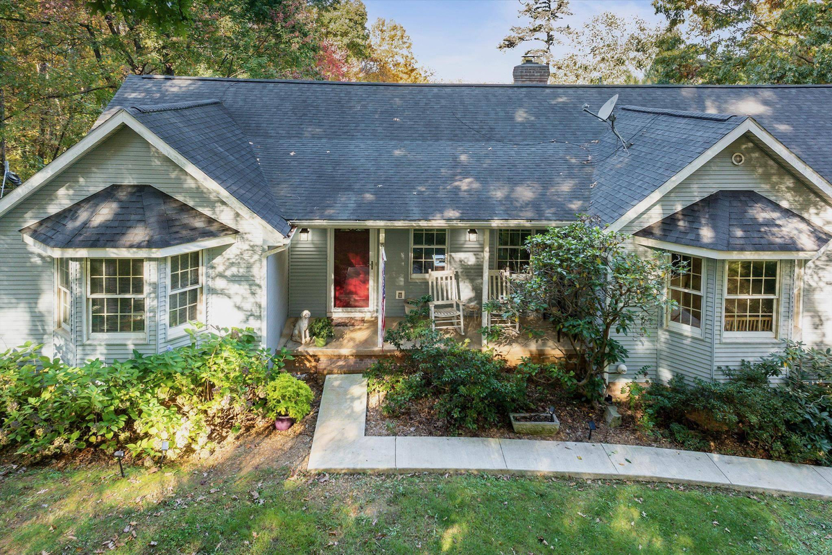 Featured Listing Image 67