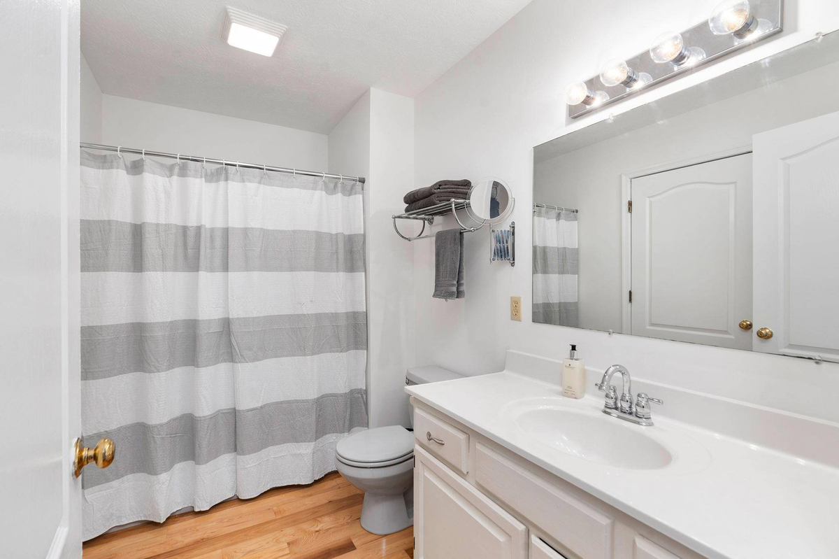 Featured Listing Image 35
