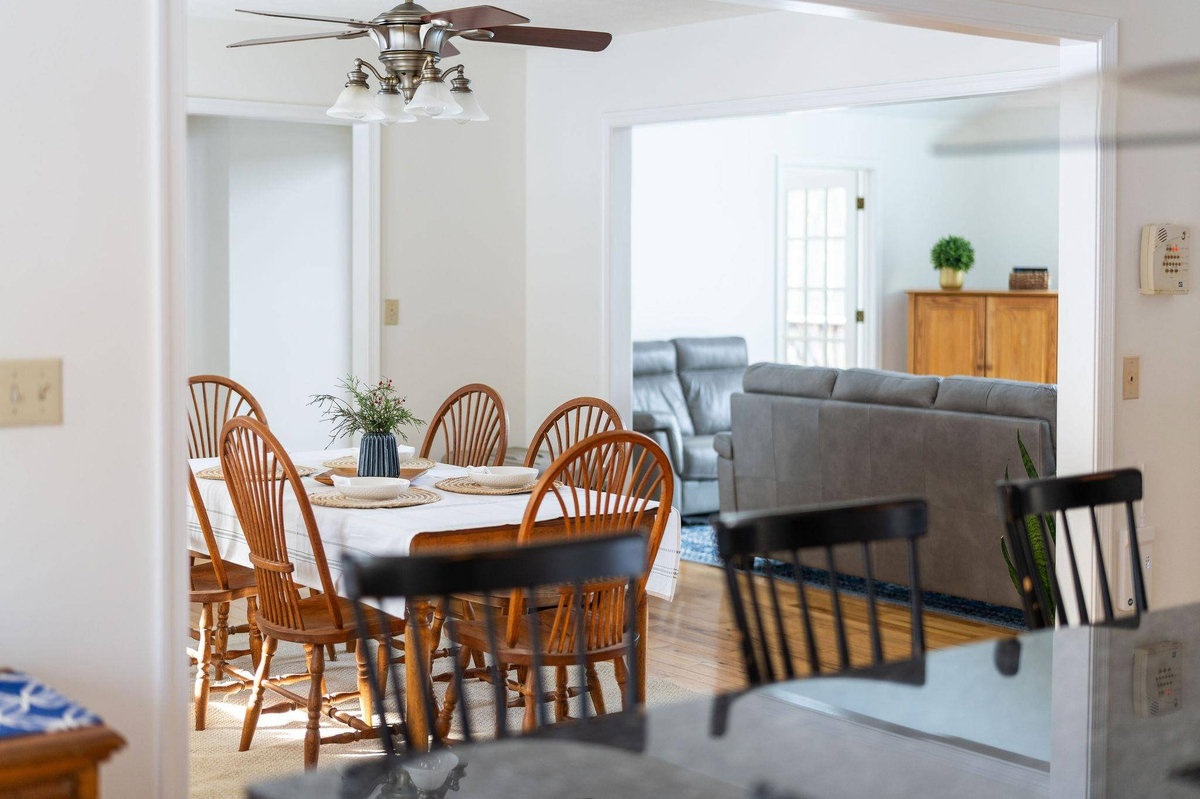 Featured Listing Image 24