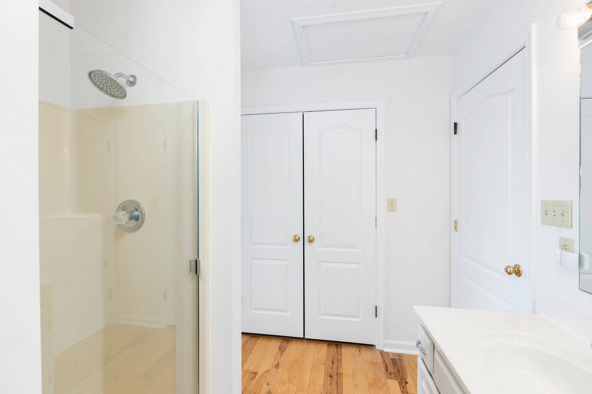 Featured Listing Image 31