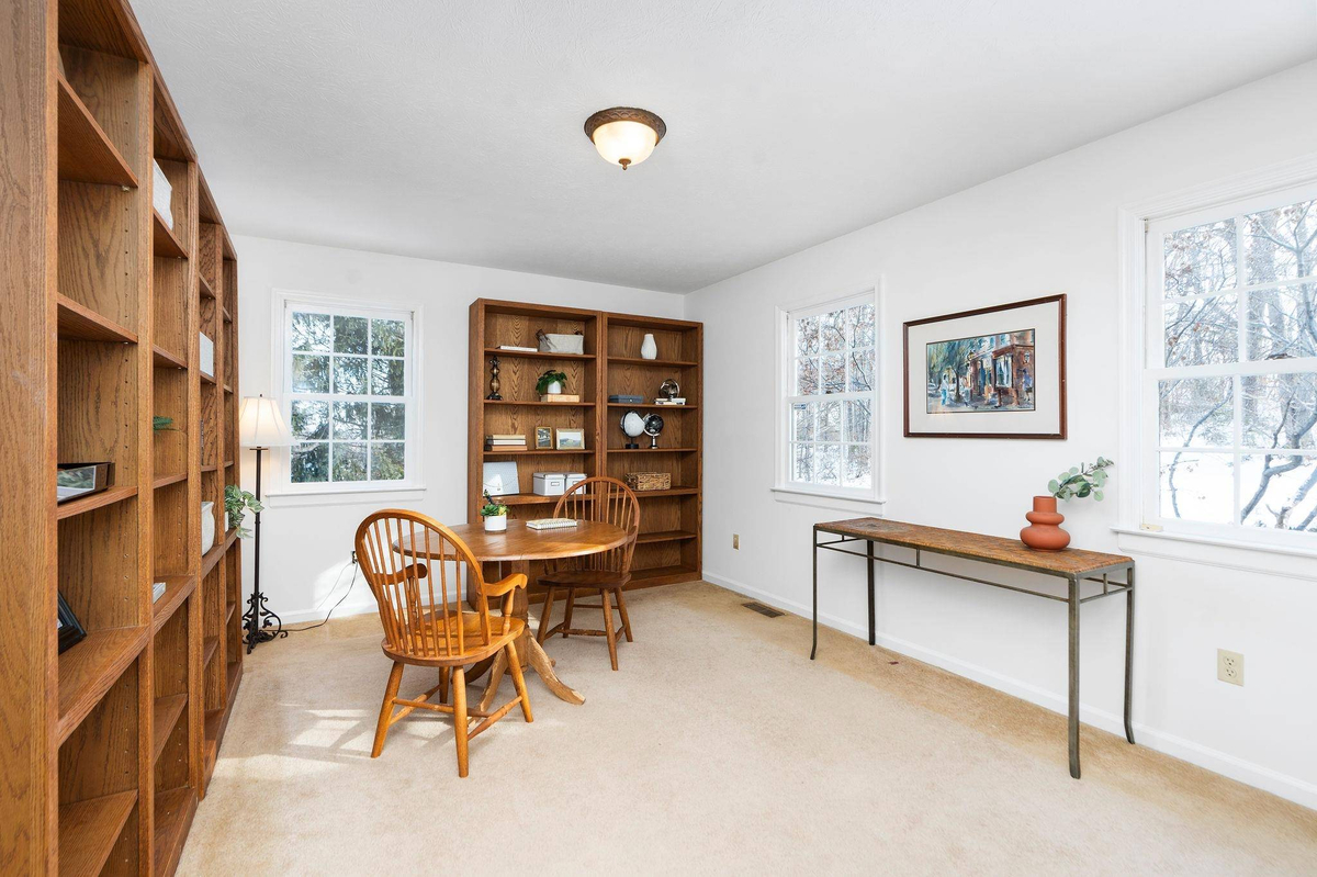 Featured Listing Image 33