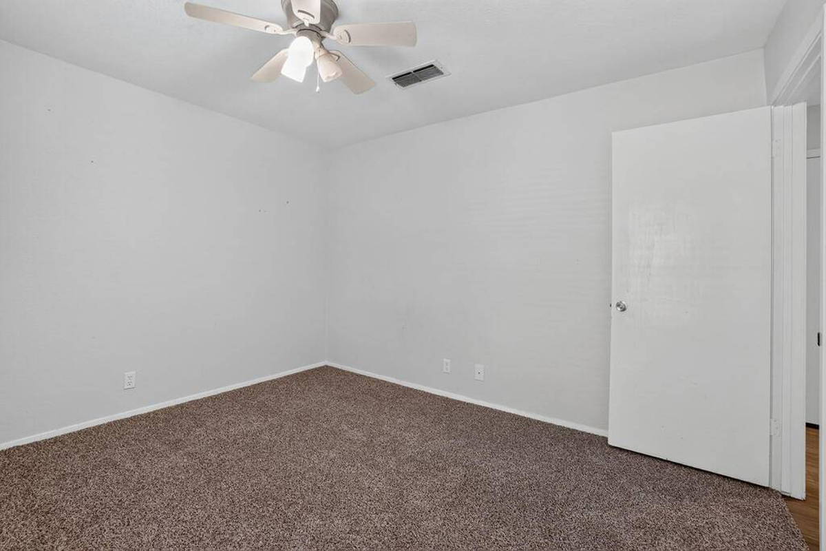 Featured Listing Image 31