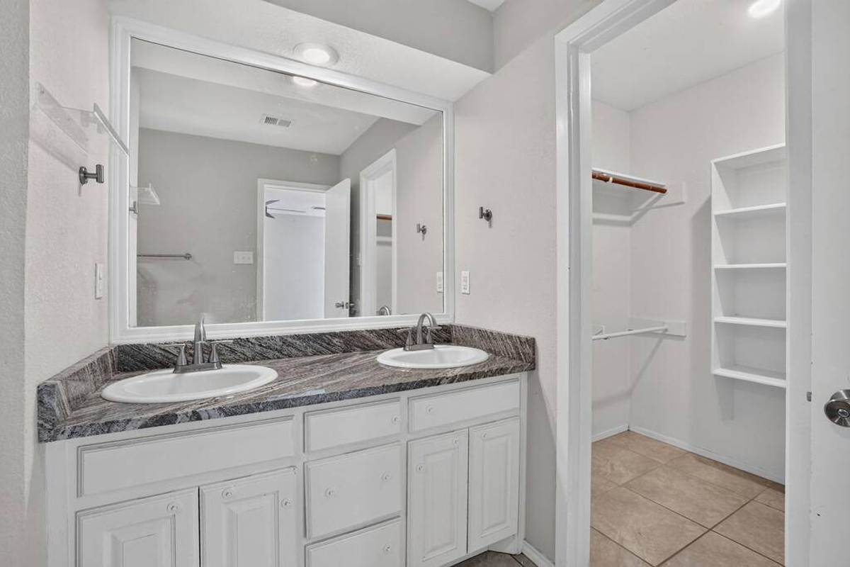 Featured Listing Image 28