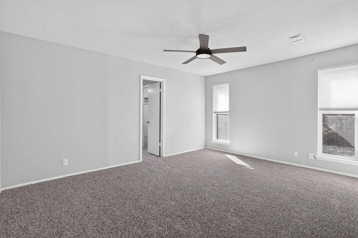 Featured Listing Image 22