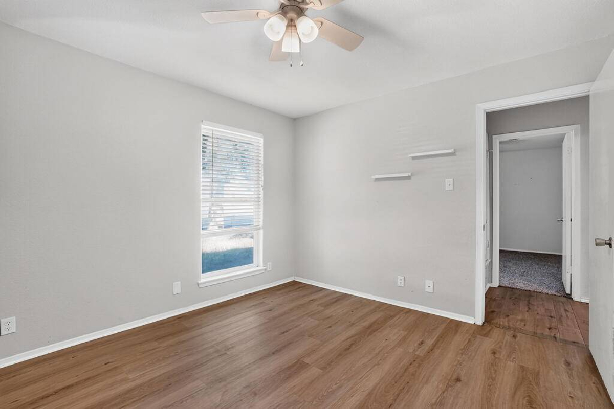 Featured Listing Image 38