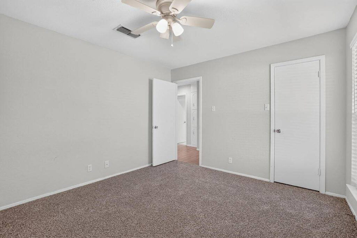 Featured Listing Image 32
