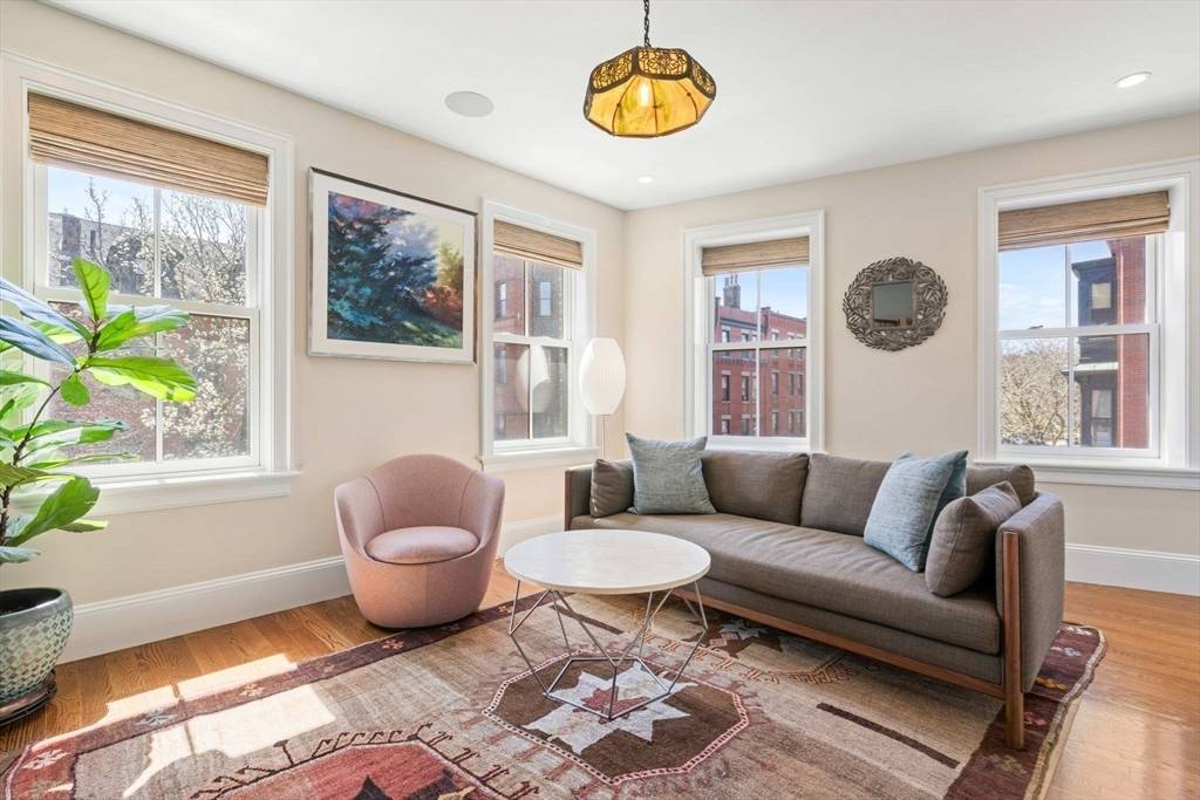 Featured Listing Image 20