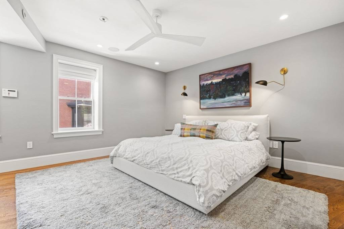 Featured Listing Image 15