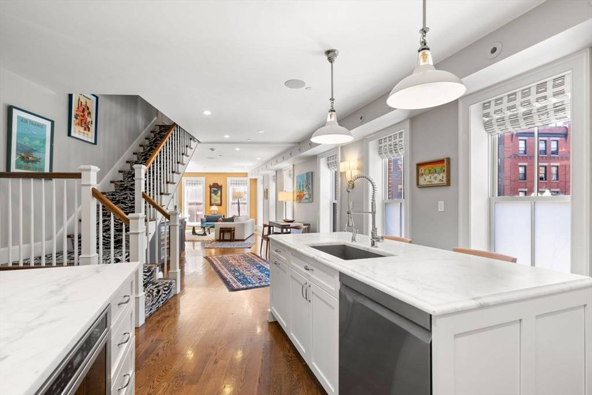 Featured Listing Image 2