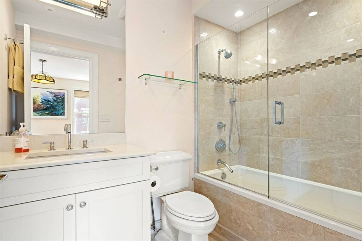 Featured Listing Image 21