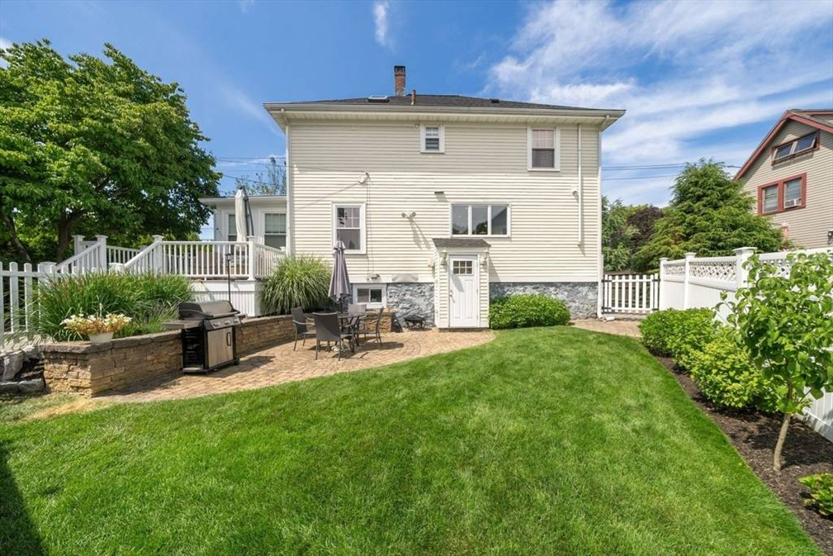 Featured Listing Image 19