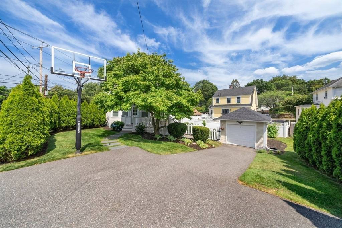 Featured Listing Image 20