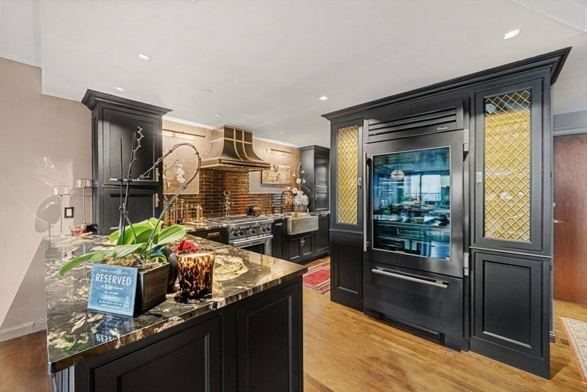 Featured Listing Image 4