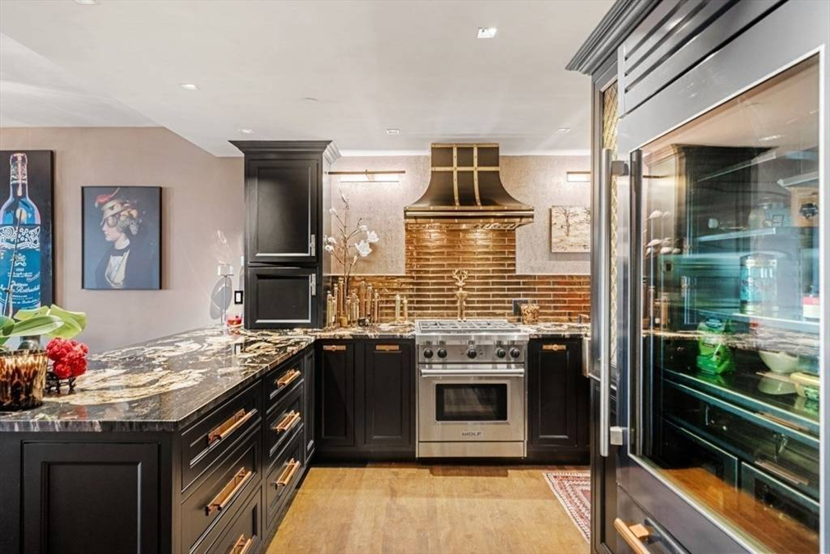 Featured Listing Image 3