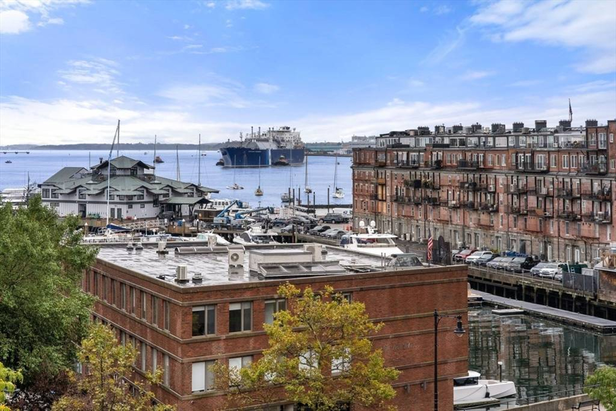 Featured Listing Image 34