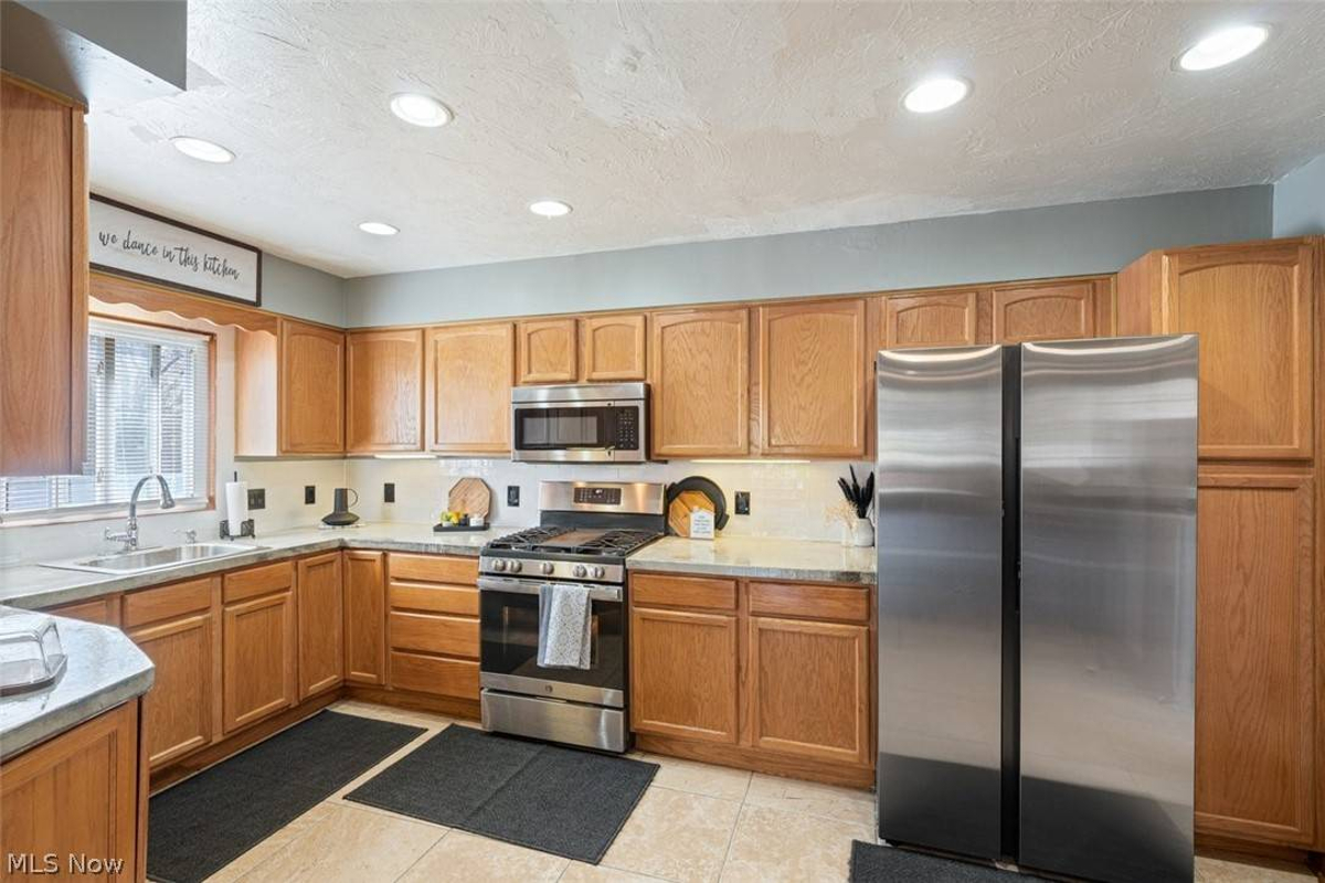 Featured Listing Image 11