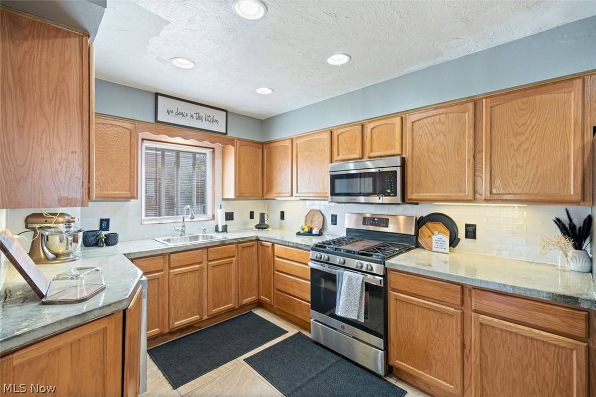 Featured Listing Image 12