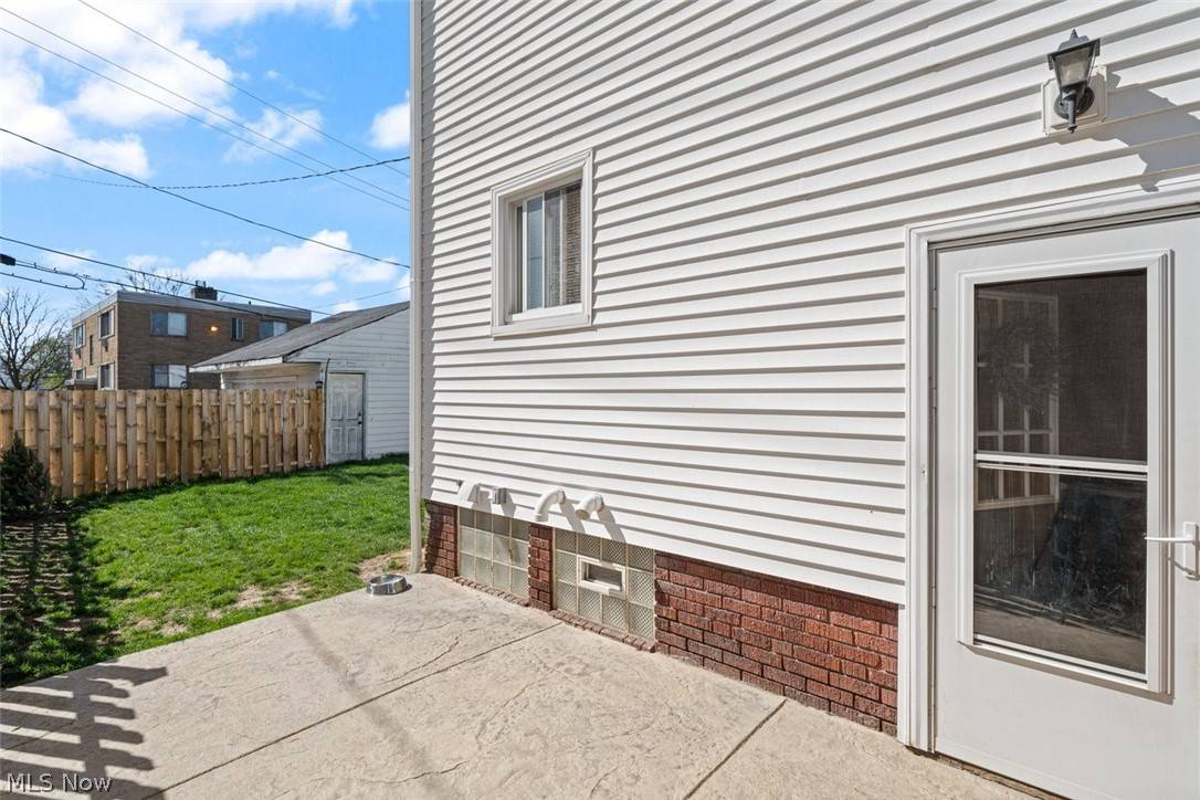 Featured Listing Image 42