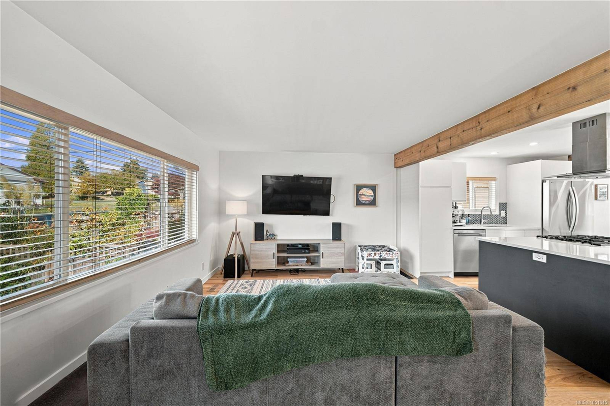 Featured Listing Image 6