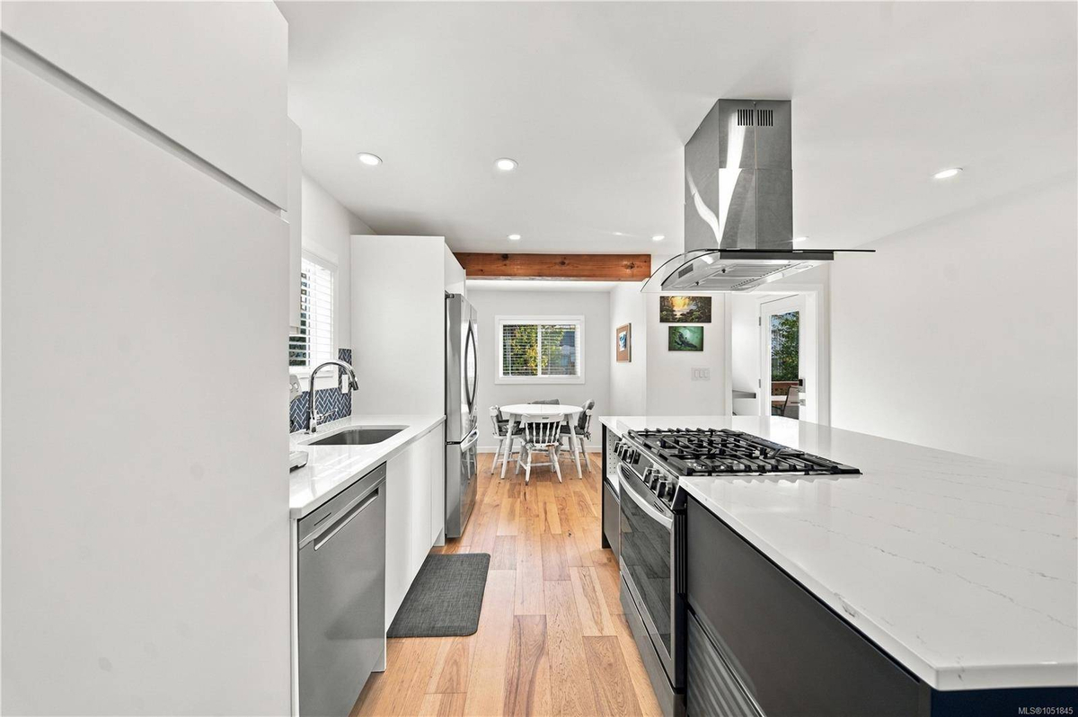 Featured Listing Image 19