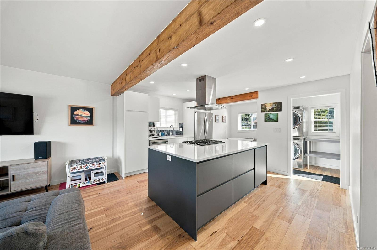 Featured Listing Image 21