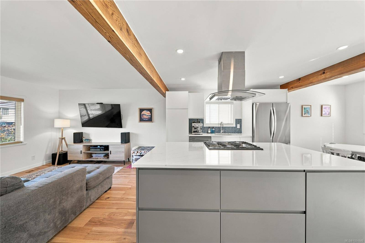 Featured Listing Image 20