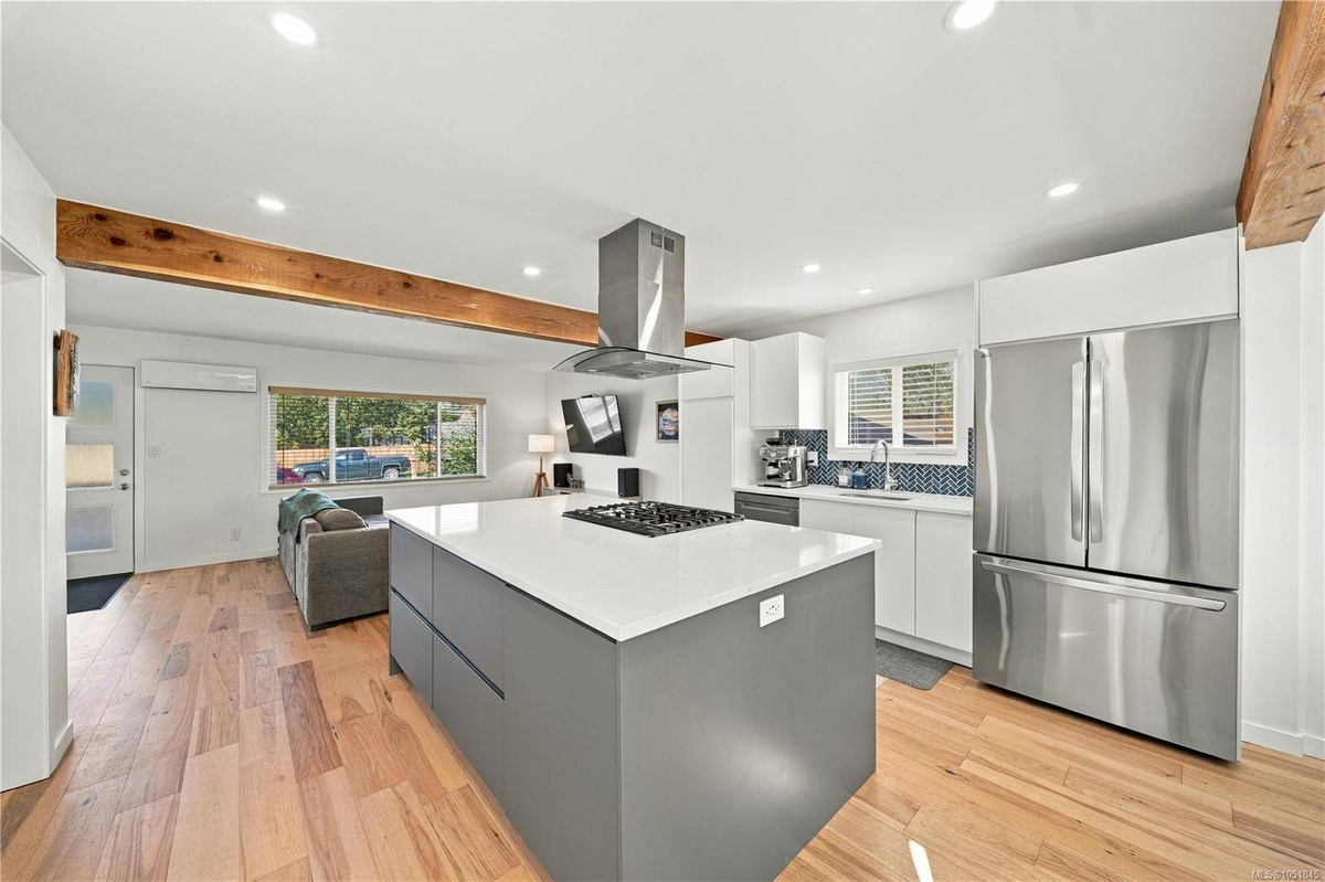 Featured Listing Image 15