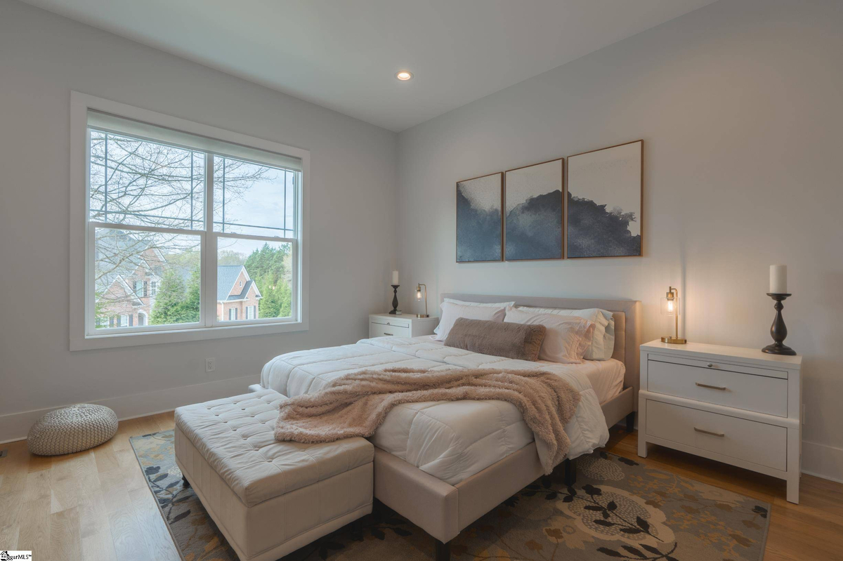 Featured Listing Image 23