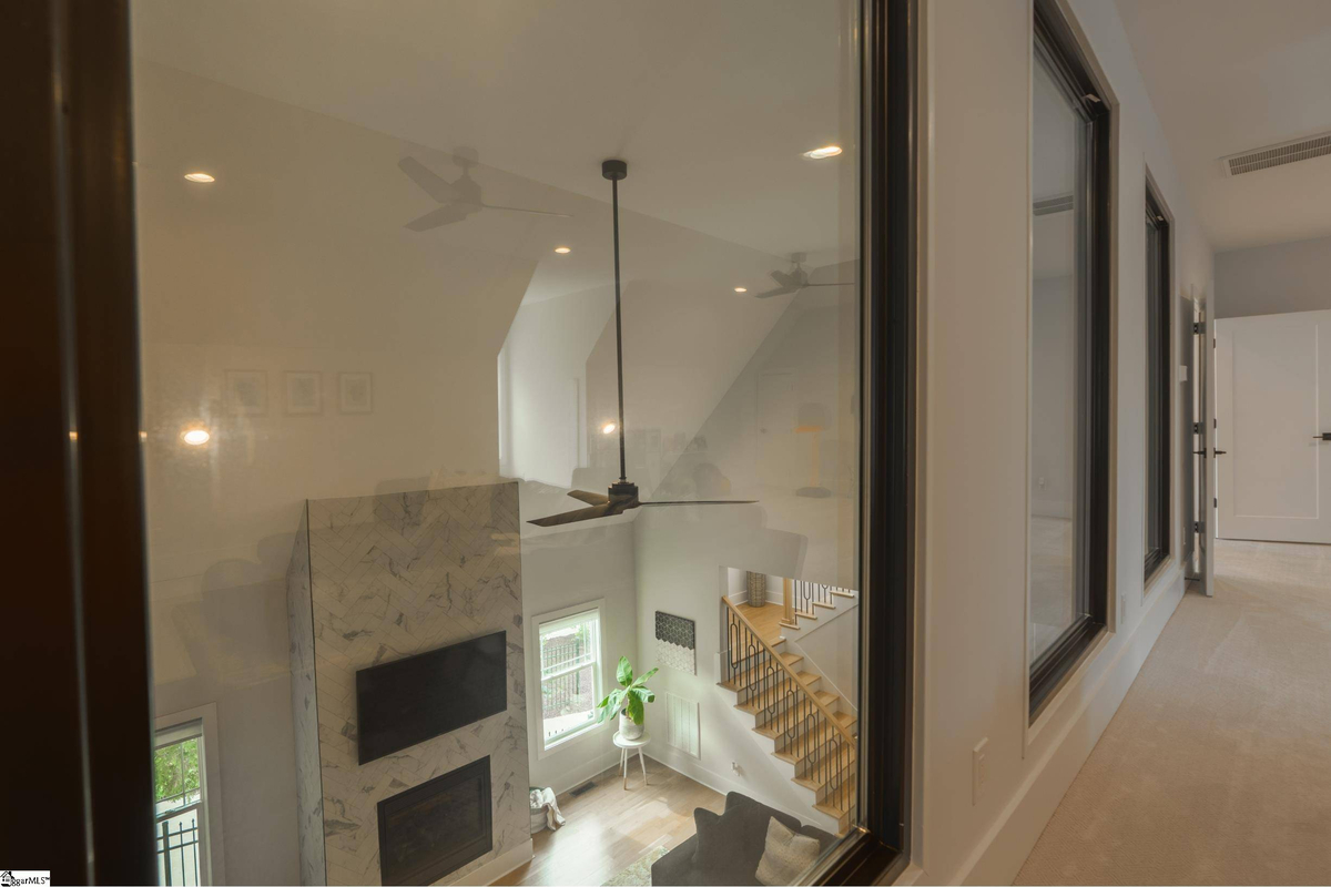 Featured Listing Image 32